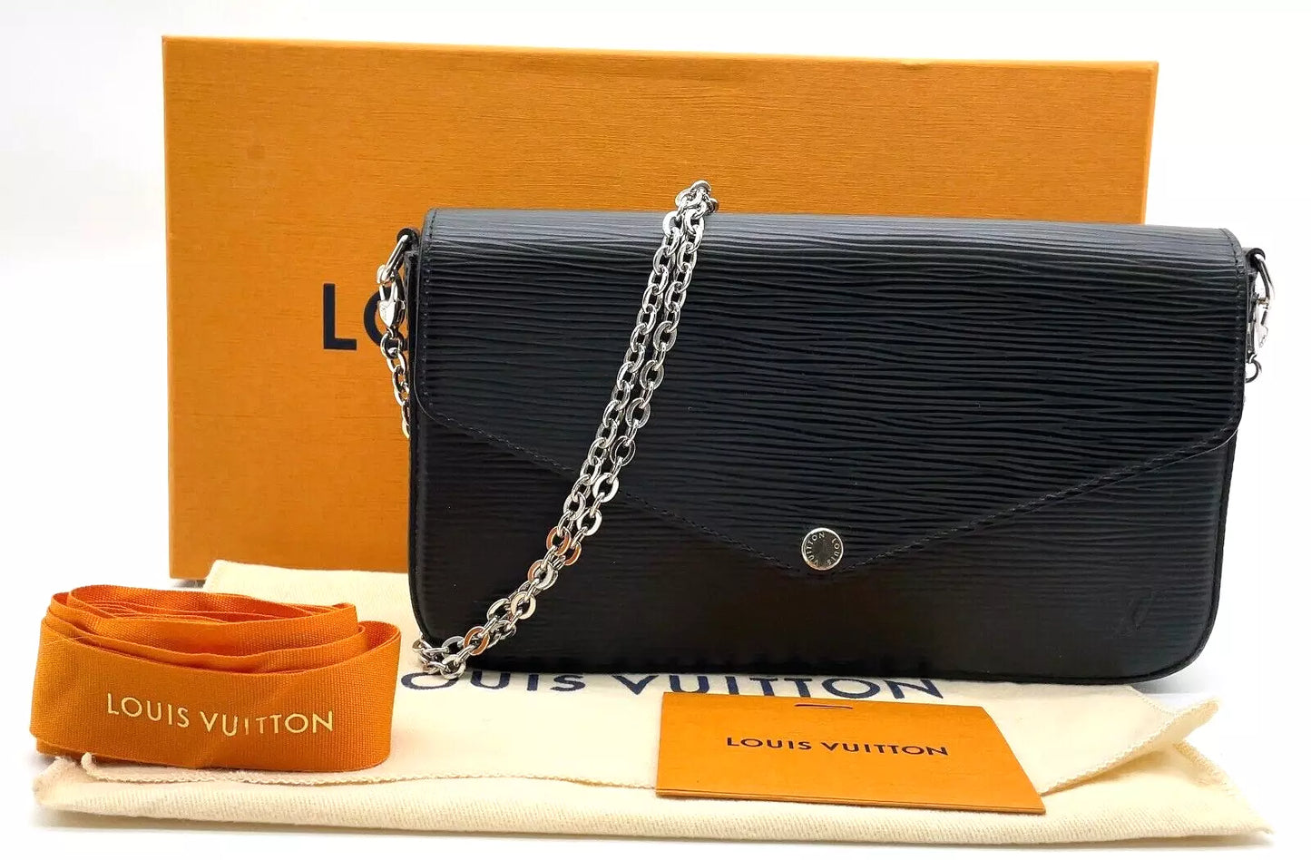 LOUIS VUITTON Epi Noir Felicie Pochette