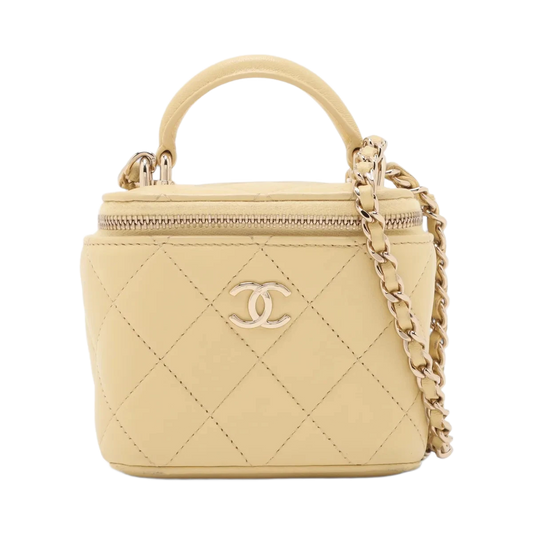 Chanel Matelasse Lambskin Chain Shoulder Bag Vanity Yellow Gold Metal Fittings 3