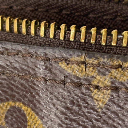 Louis Vuitton Monogram Speedy 30 Handbag