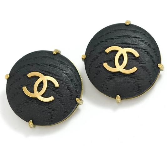Chanel Vintage CC Logos Round Wood Clip-On Earrings in Gold Tone - 94P Collection