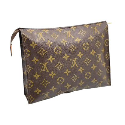 LOUIS VUITTON Monogram Poche Toilette 26 Clutch Bag W/Box