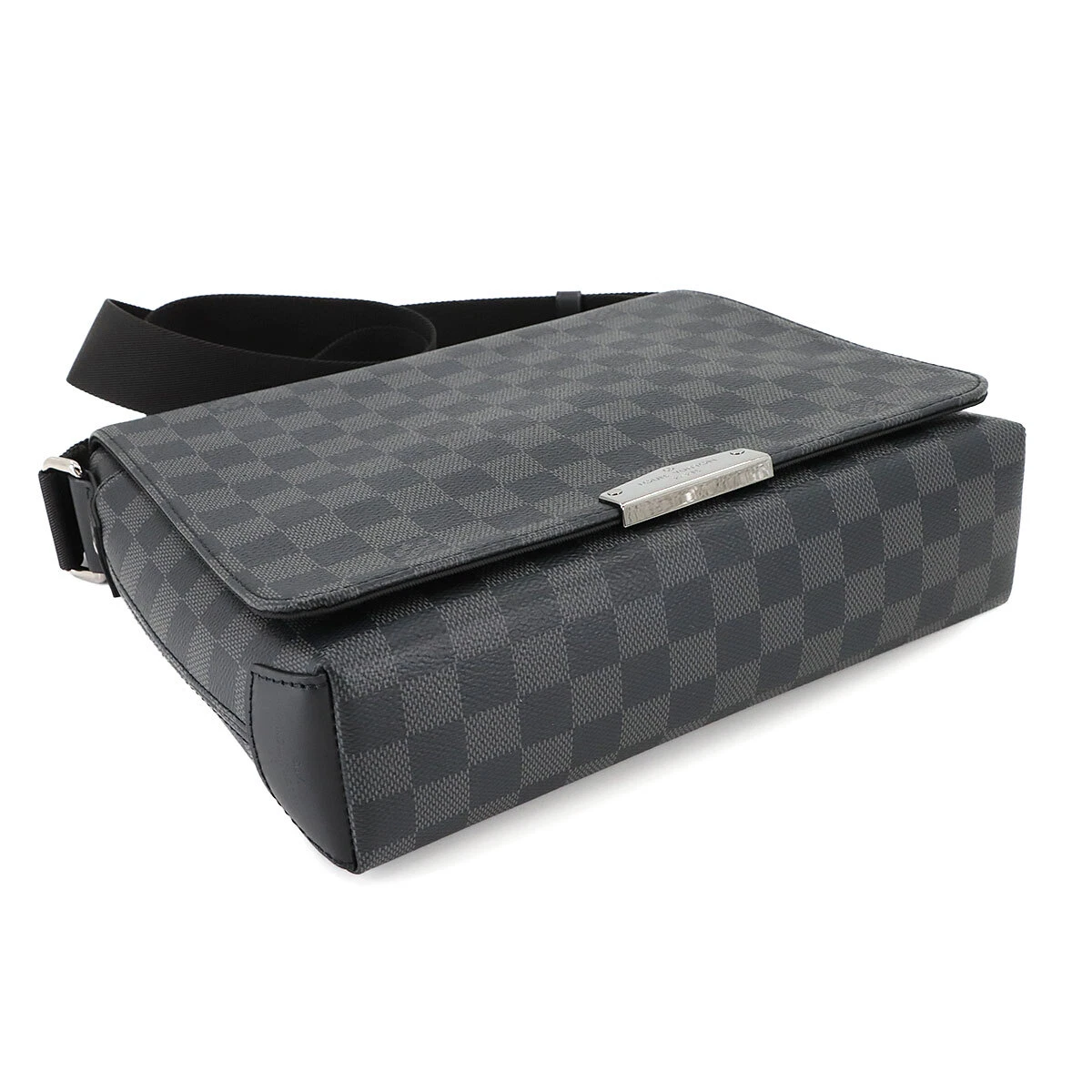 LOUIS VUITTON Damier Graphite District PM NV2 Shoulder Bag Black N40349