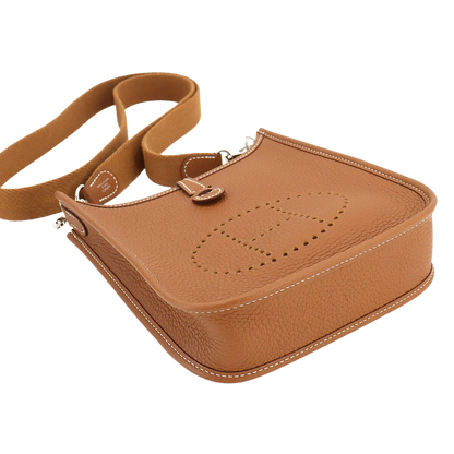 HERMES Everlyne Amazone TPM Shoulder Bag Taurillon Clemence Gold