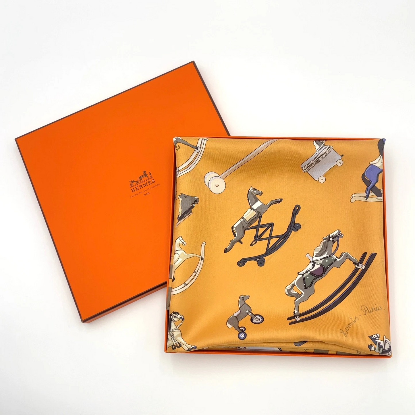 Hermès Carré 90 “Raconte-moi Le Cheval” Silk Scarf in Beige x Multicolor