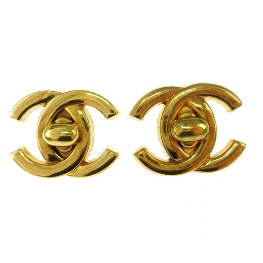 Chanel CC Turnlock Earrings Clip-On Gold Small 96P