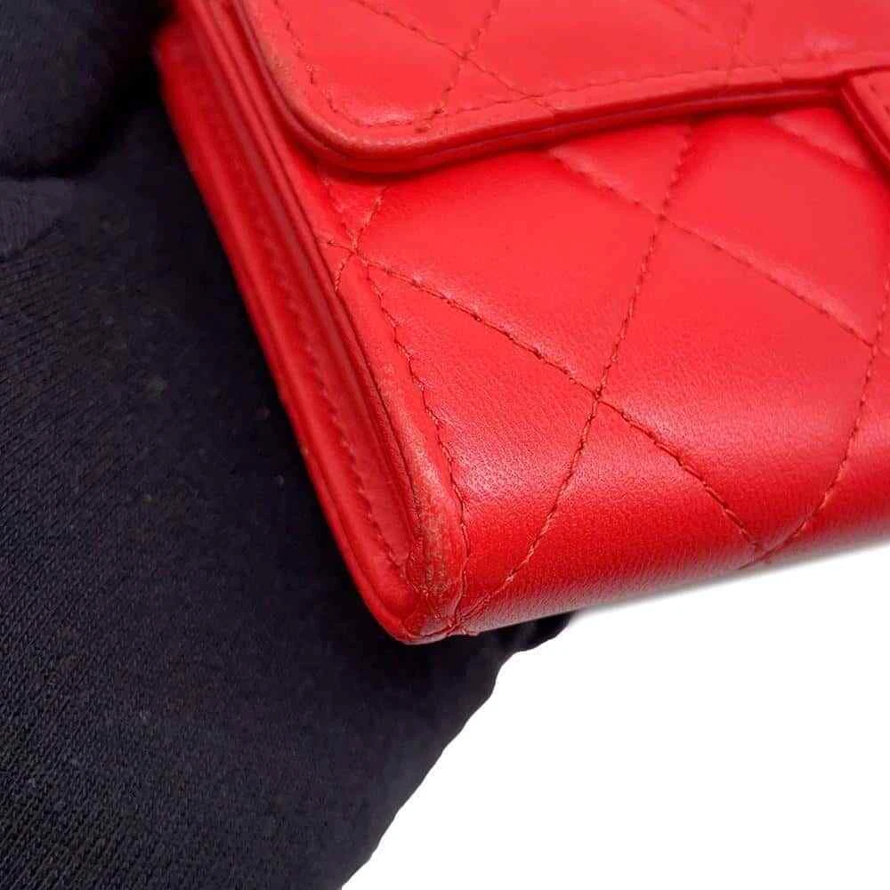 CHANEL Matelasse Chain Wallet Lambskin Red