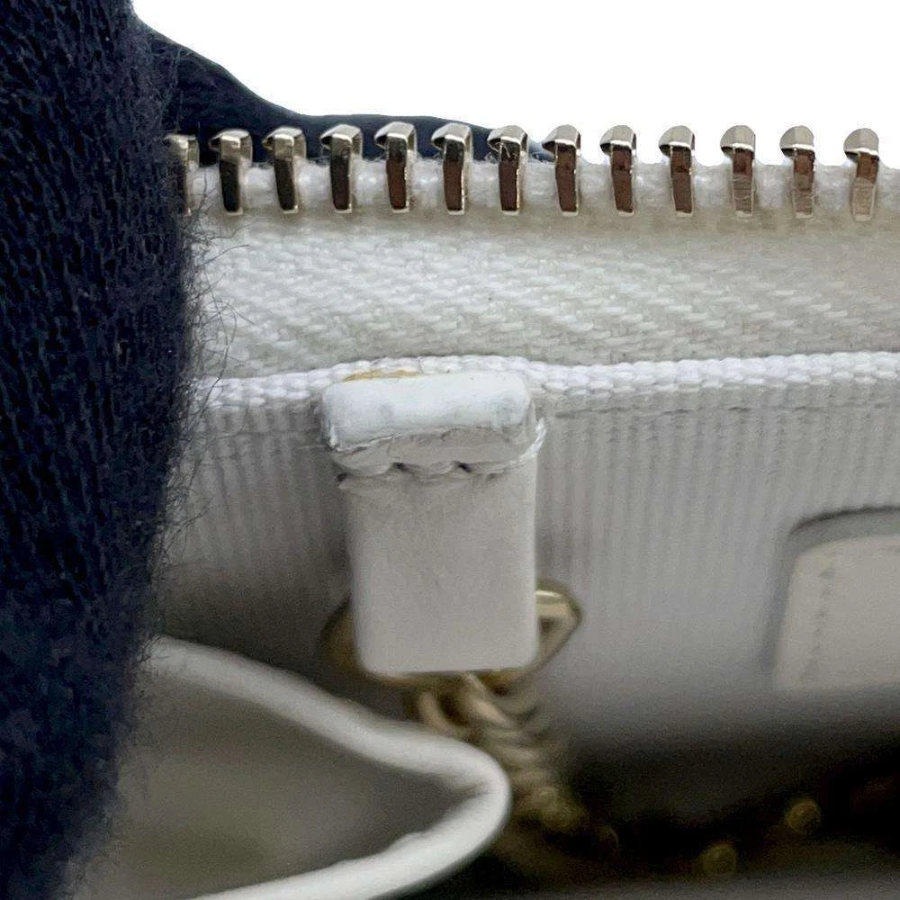CHANEL L-shaped Zip Coin Purse Calfskin White