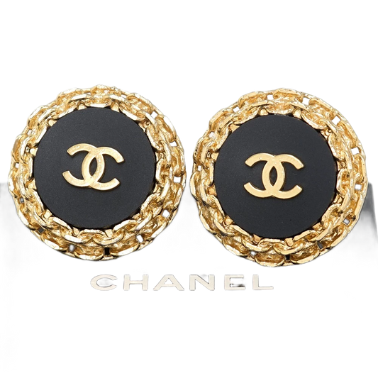 Chanel Vintage CC Round Chain Clip-On Earrings in Gold Tone