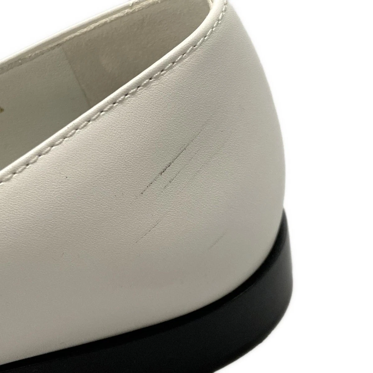 CHANEL White Black Leather Patent Leather Women's Pumps