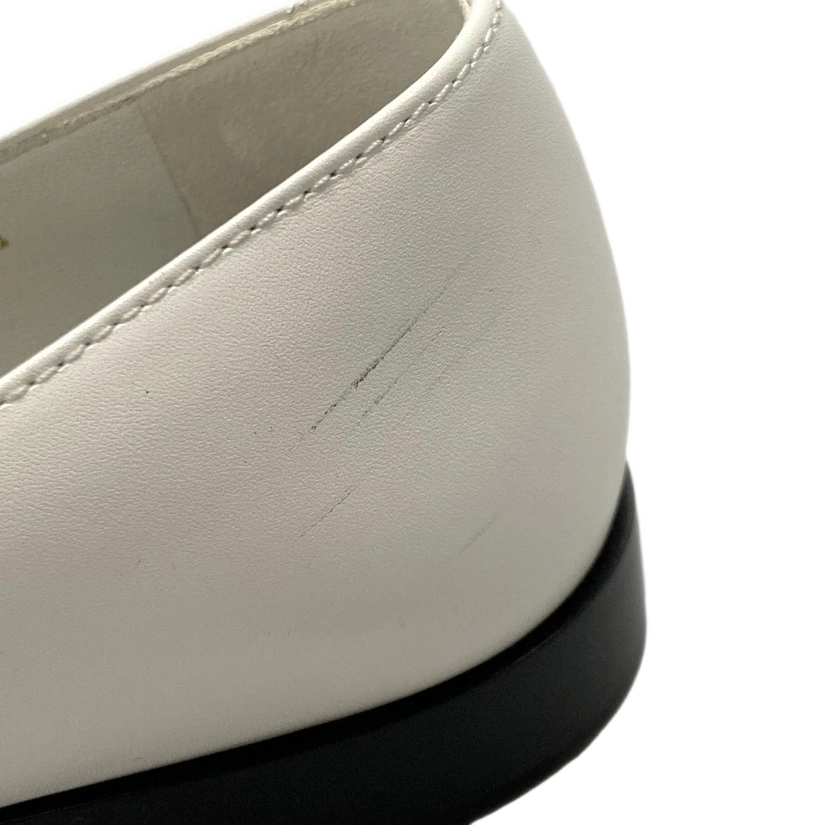 CHANEL White Black Leather Patent Leather Women's Pumps