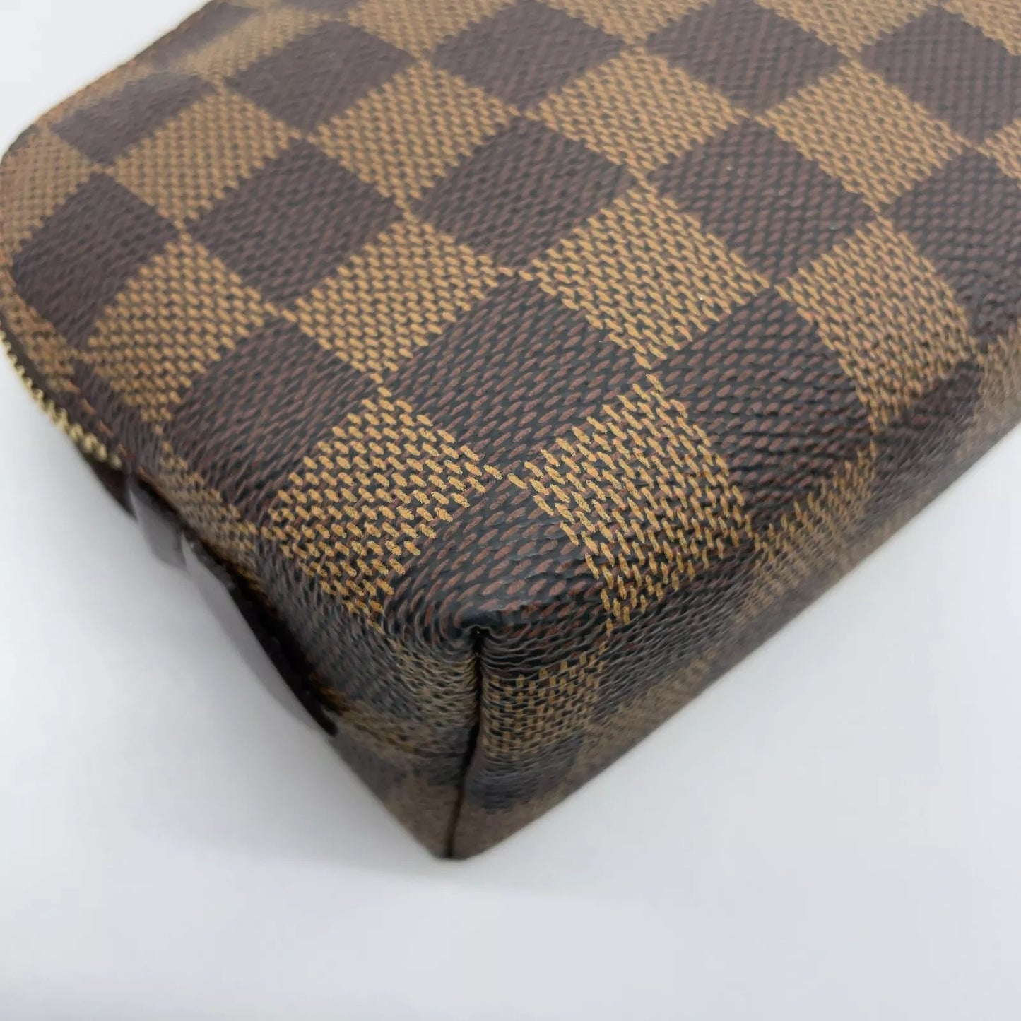 LOUIS VUITTON Damier Ebene Cosmetic Pouch