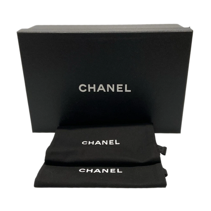 CHANEL White Black Leather Patent Leather Women's Pumps
