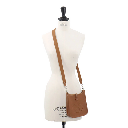 HERMES Everlyne Amazone TPM Shoulder Bag Taurillon Clemence Gold