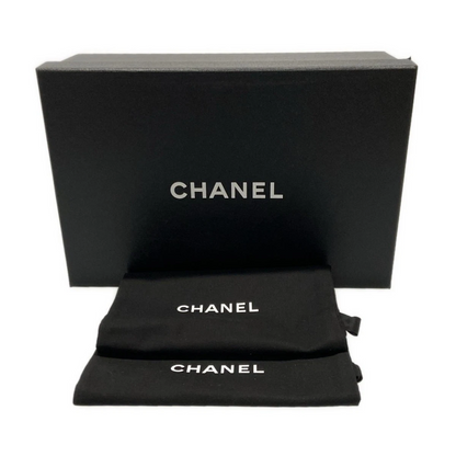 CHANEL White Black Leather Patent Leather Women's Pumps