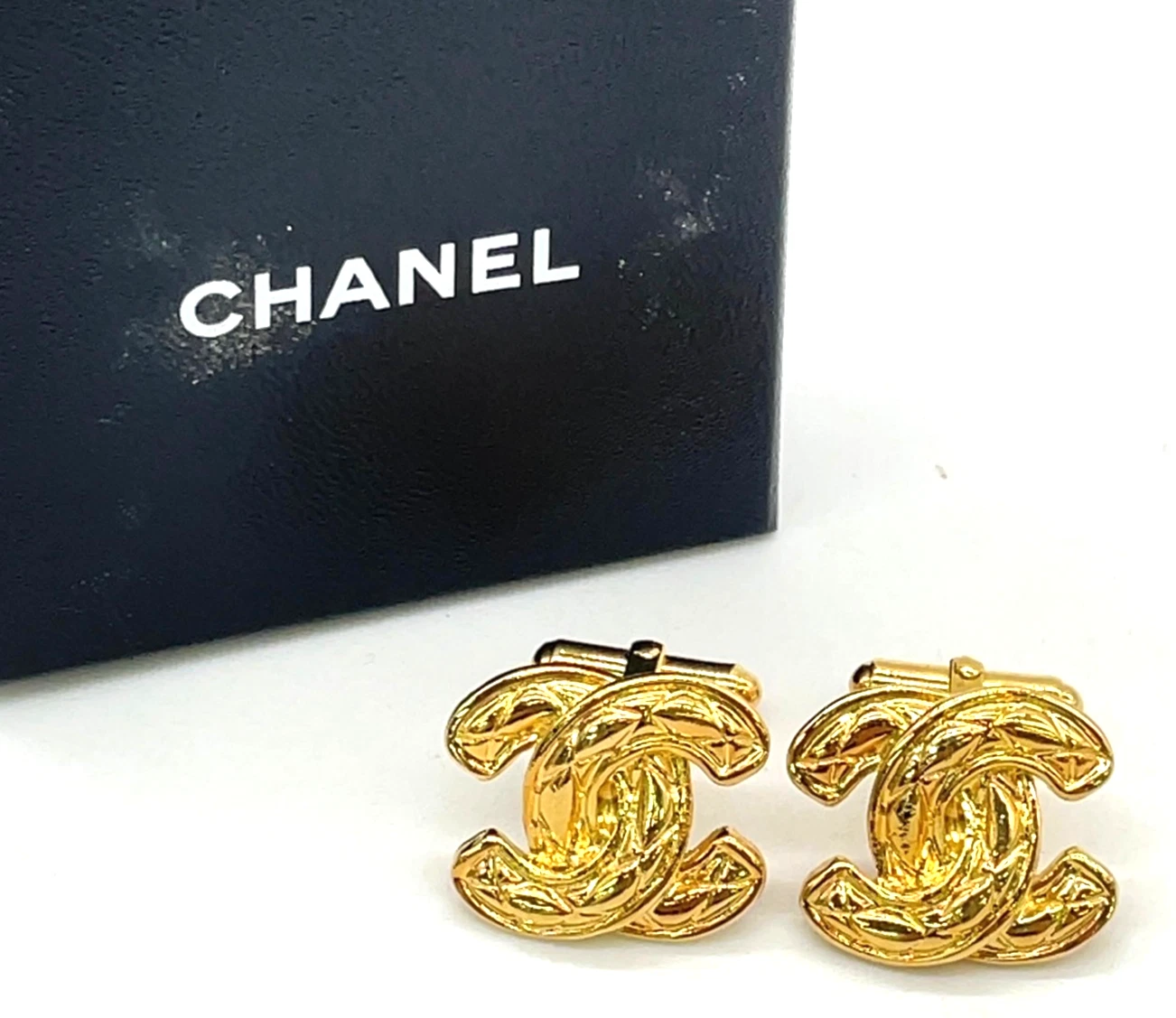 CHANEL Matelasse Coco Mark Gold Cufflinks