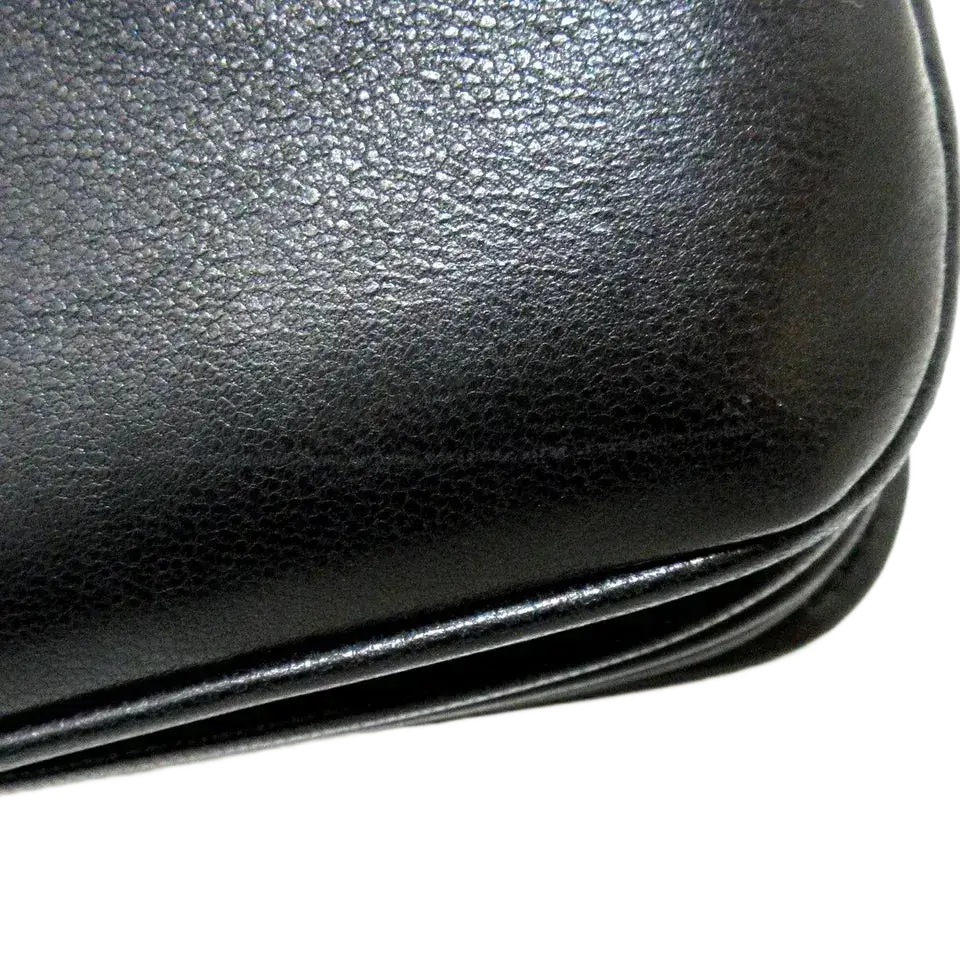 CHANEL Matelasse Shoulder Bag