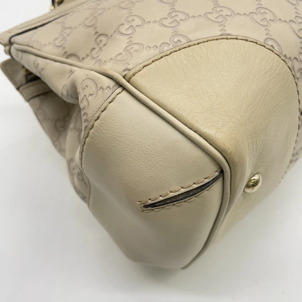 Gucci Guccissima Mayfair Tote Bag in Ivory Leather