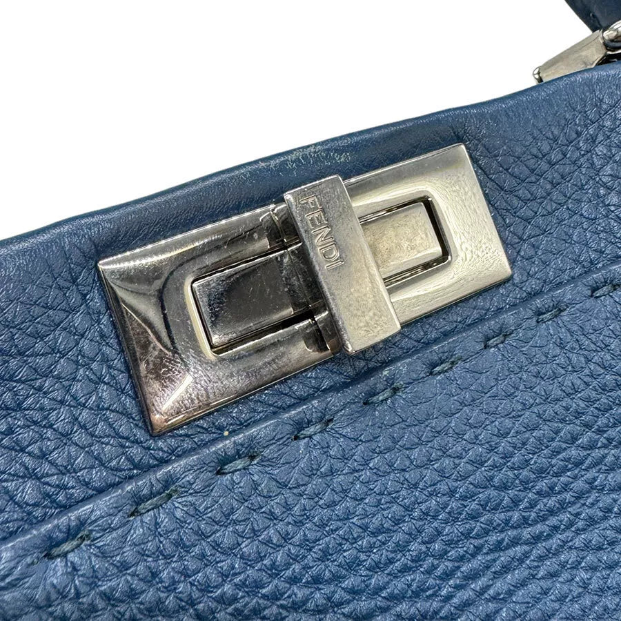 FENDI Peekaboo Handbag Shoulder Bag