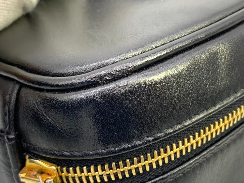 Chanel Matelassé Vanity Bag in Black Leather (Vintage)