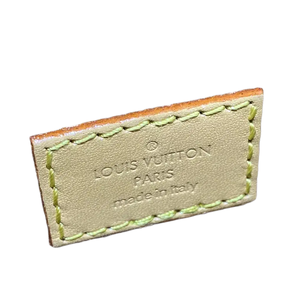 LOUIS VUITTON Petit Sac Plat