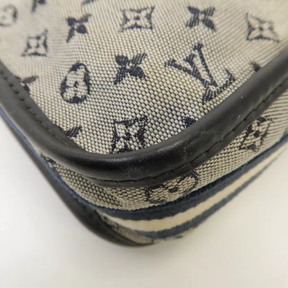 LOUIS VUITTON Pochette Shoulder Bag