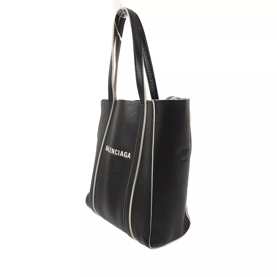 BALENCIAGA SHW Everyday Tote XXS