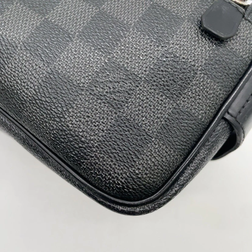 Louis Vuitton Damier Graphite Black Toiletry Pouch