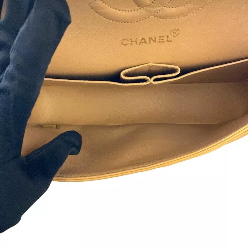 CHANEL Matelasse 25 Shoulder Bag