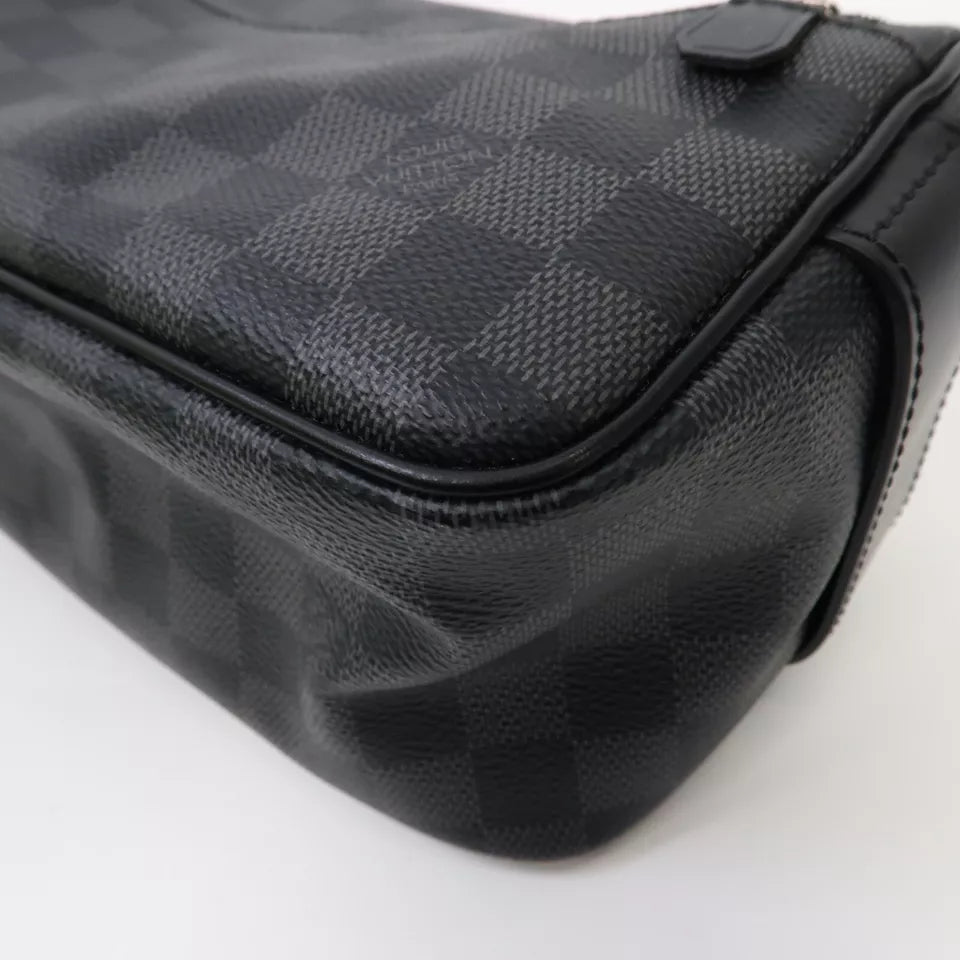 LOUIS VUITTON Toiletry Pouch Bag