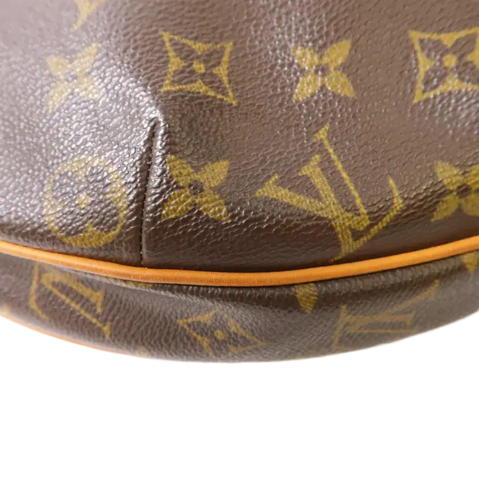 LOUIS VUITTON LV GHW Croissant GM Shoulder Bag
