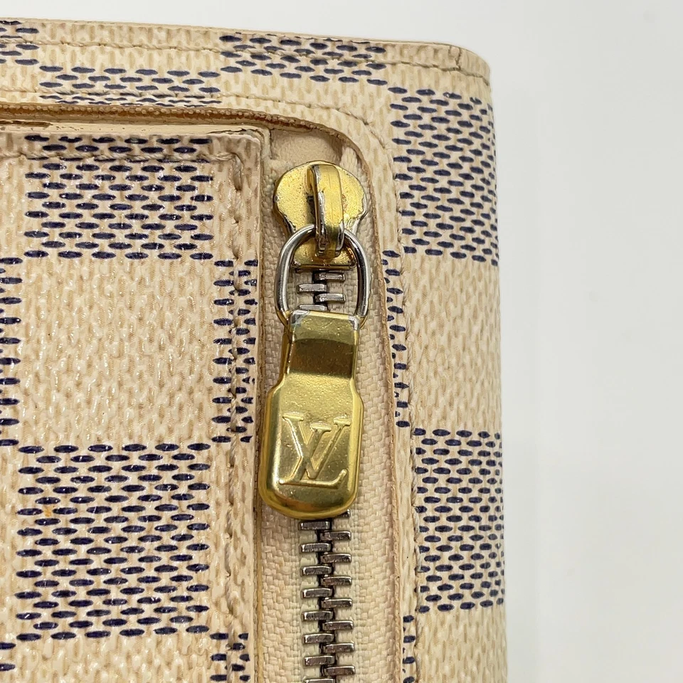 Louis Vuitton Vintage Damier Azur Portefeuille Koala Wallet