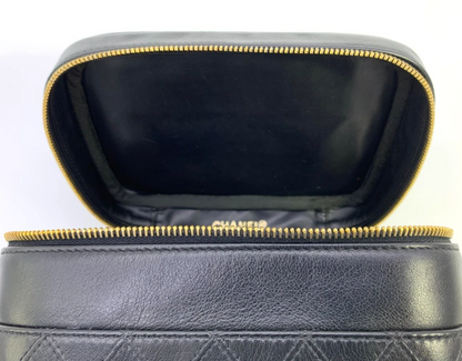 Chanel Matelassé Vanity Bag in Black Leather (Vintage)