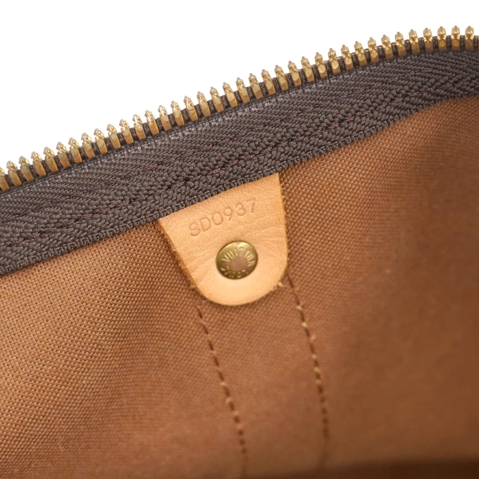 Louis Vuitton Keepall 55 in Monogram Canvas