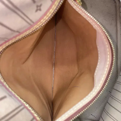 LOUIS VUITTON Monogram Neverfull Tote Bag