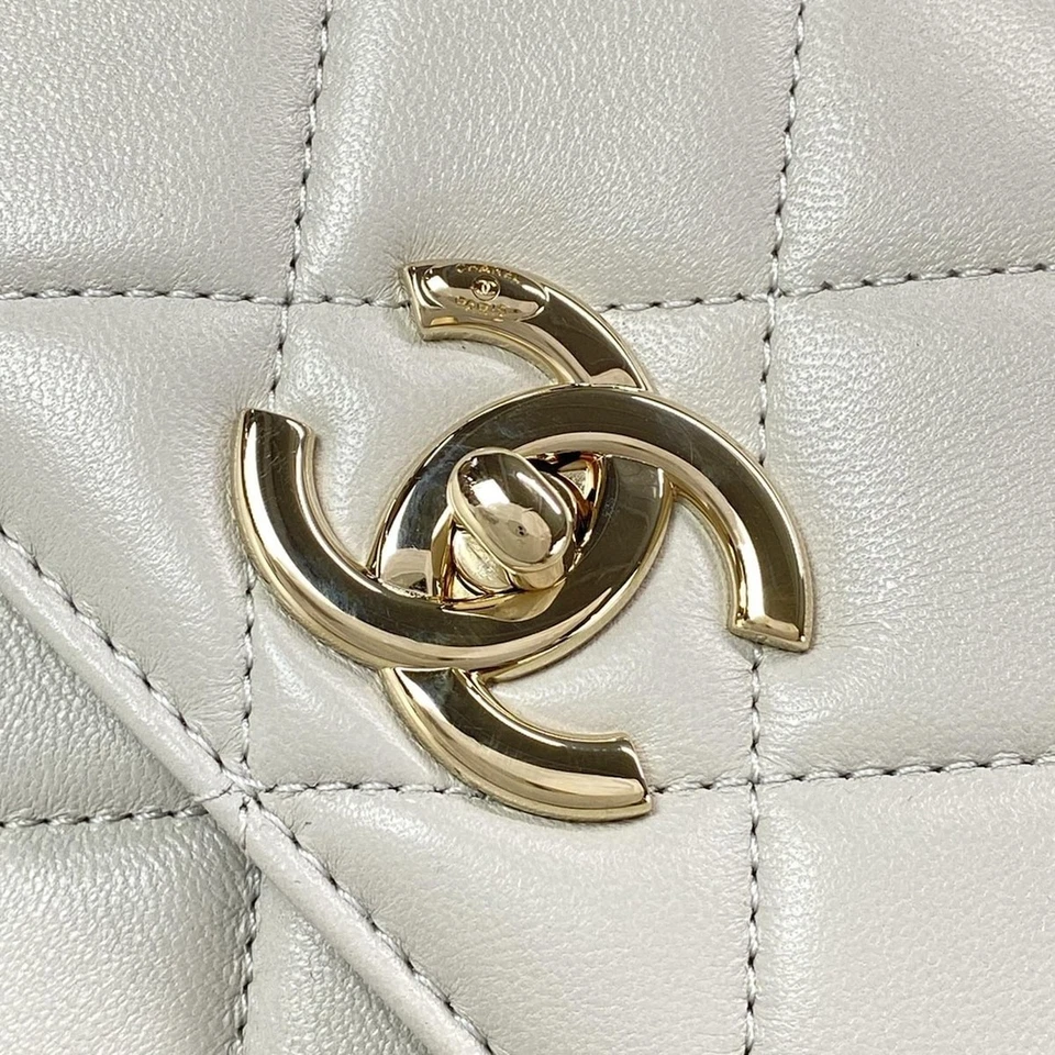 CHANEL 2-WAY Logo Plate Chain Shoulder Gold Hardware Light gray