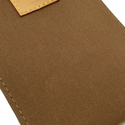LOUIS VUITTON Petit Sac Plat