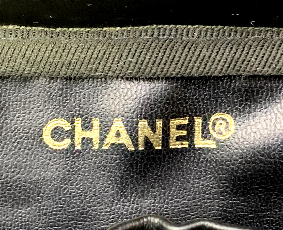 Chanel Matelassé Vanity Bag in Black Leather (Vintage)