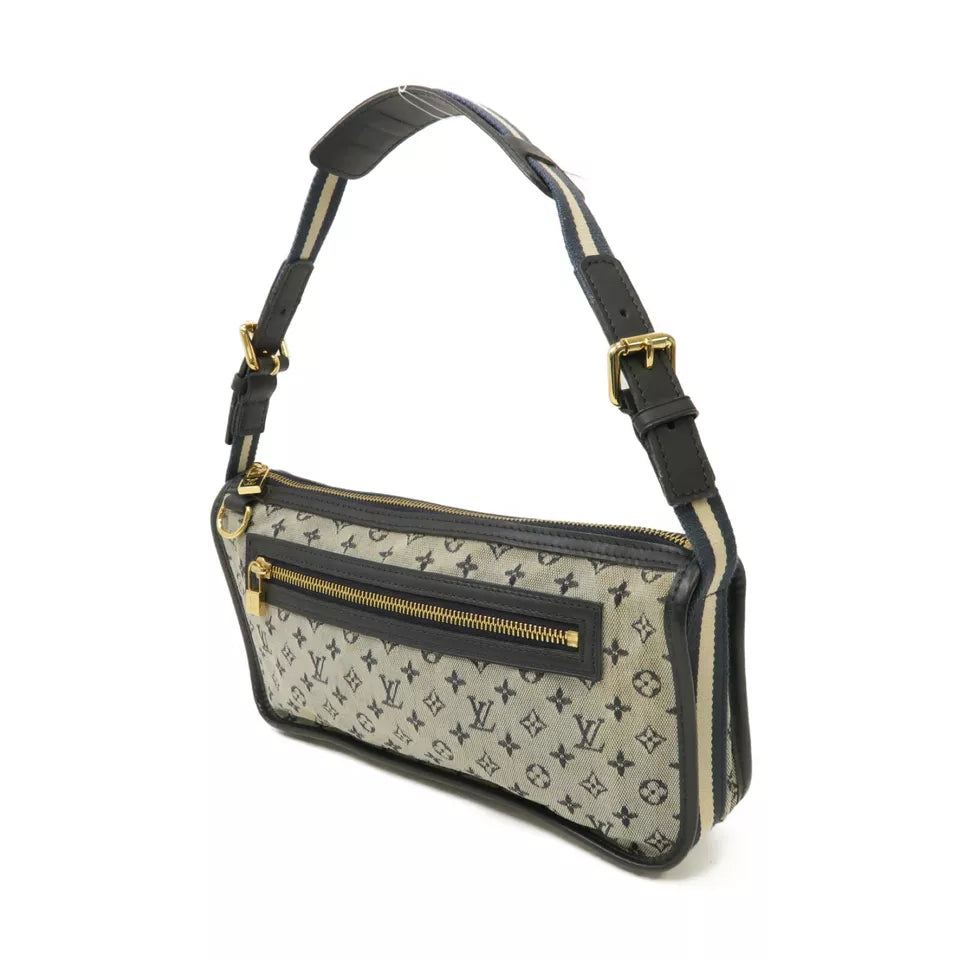 LOUIS VUITTON Pochette Shoulder Bag