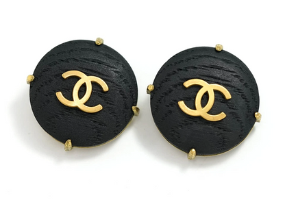 Chanel Vintage CC Logos Round Wood Clip-On Earrings in Gold Tone - 94P Collection