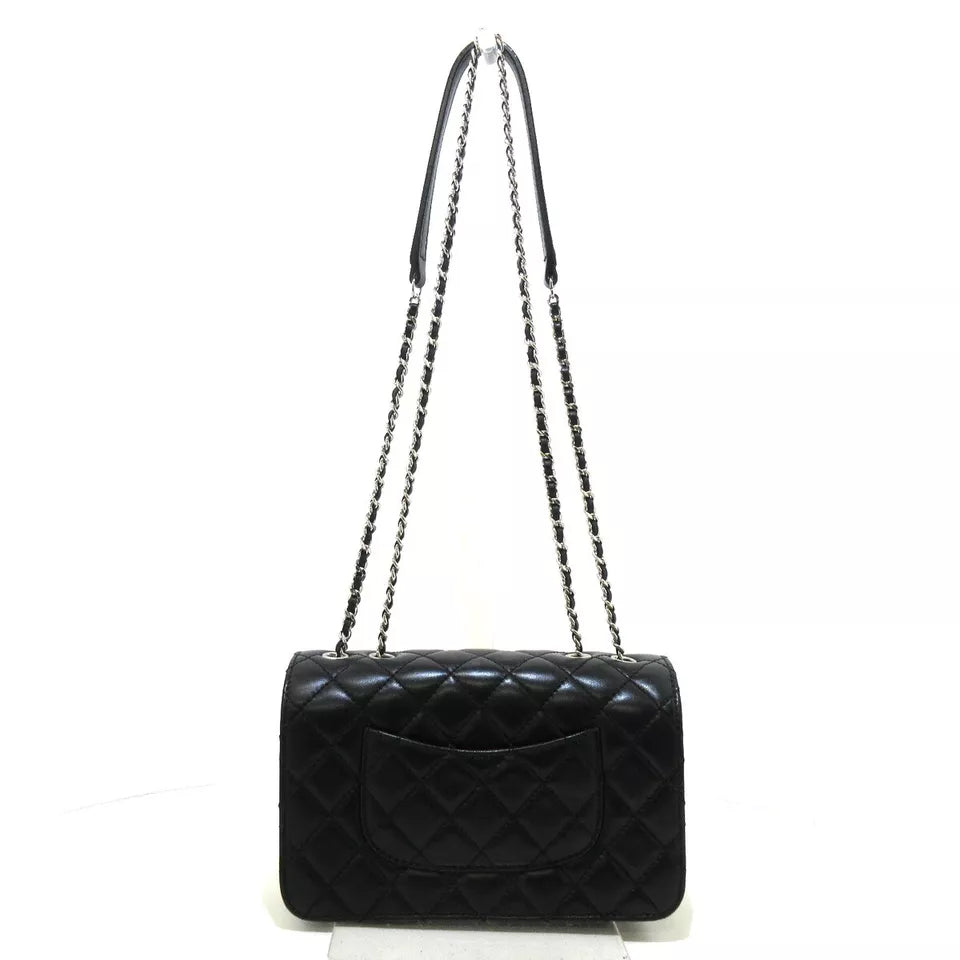 CHANEL Matelasse Shoulder Bag