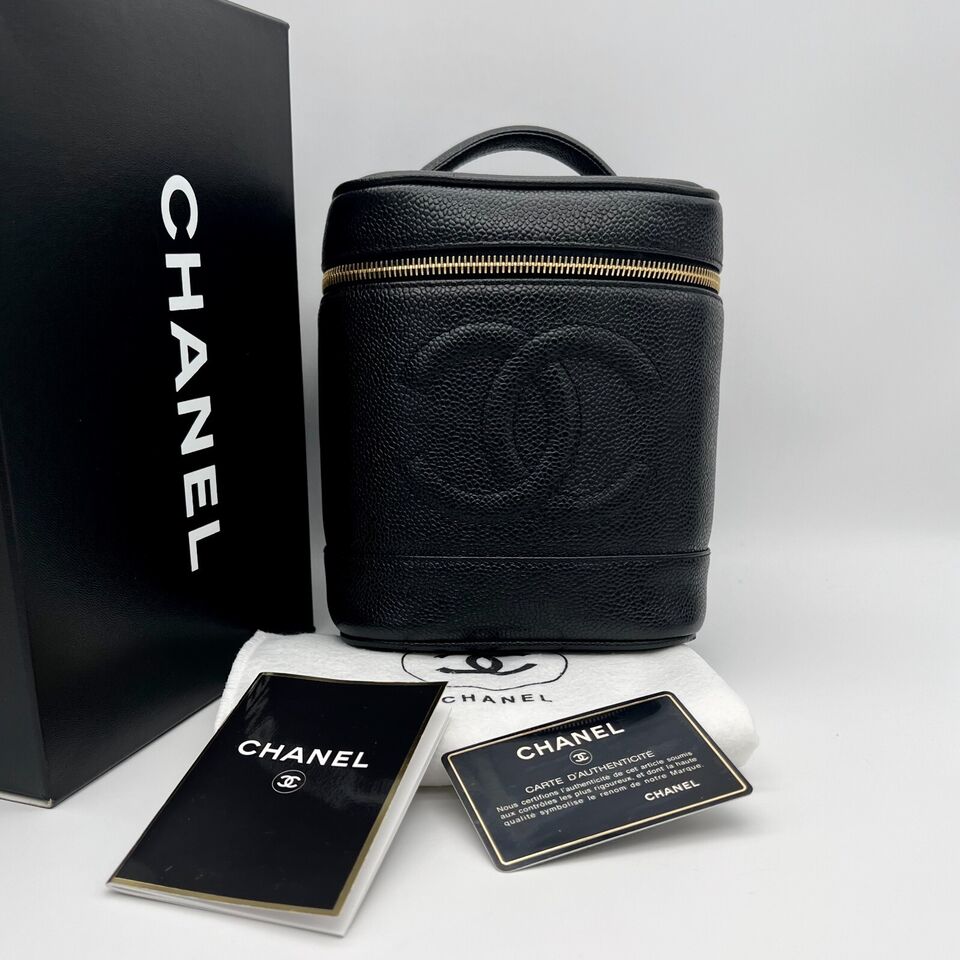 Auth CHANEL CC LOGO Vanity Bag Caviar Skin Leather Black Gold Vintage