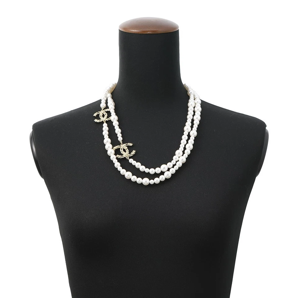 CHANEL Pearl Long Necklace Gold Plated Faux Pearl Rhinestone Champagne Gold
