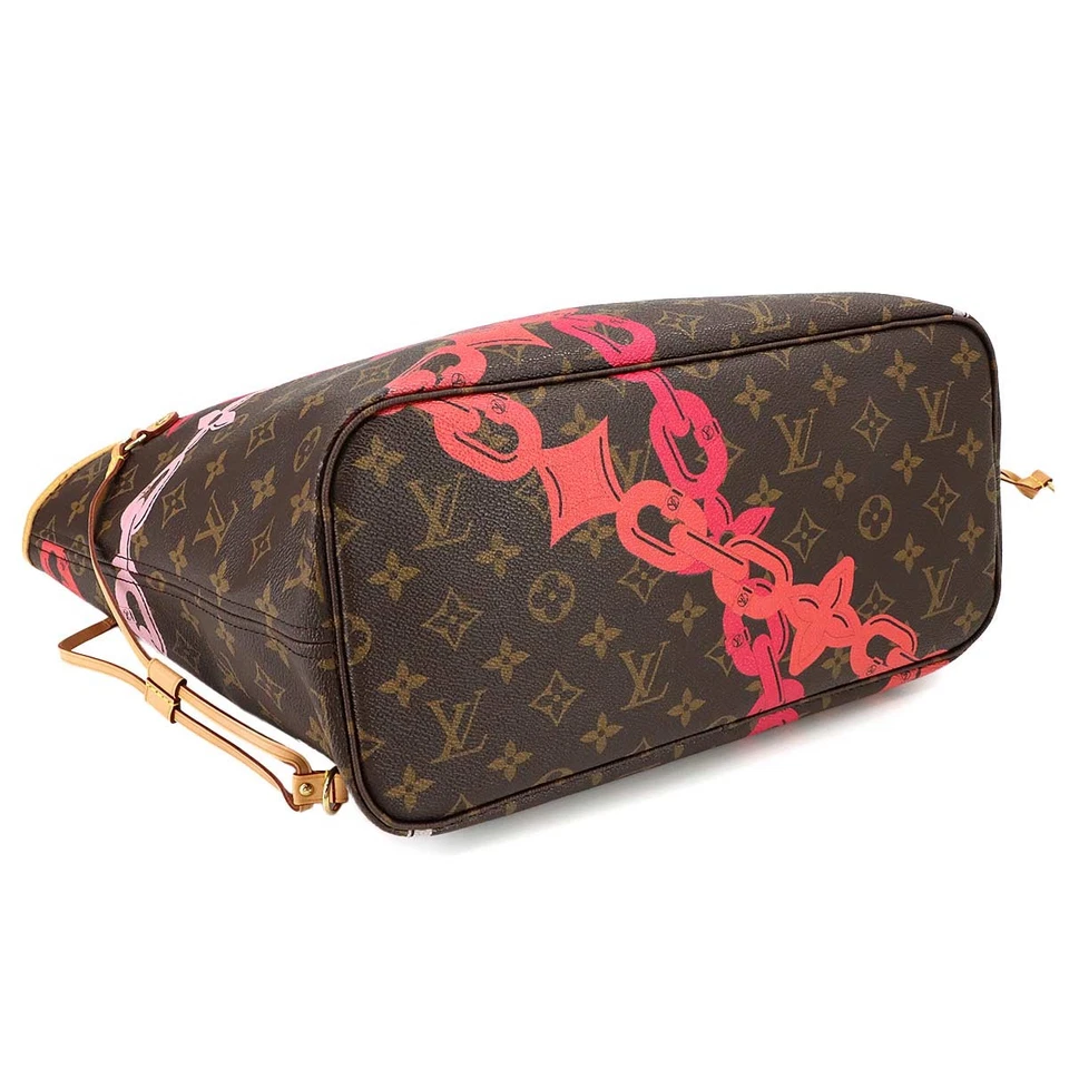 Louis Vuitton Neverfull MM in Monogram Canvas with Fuchsia Interior