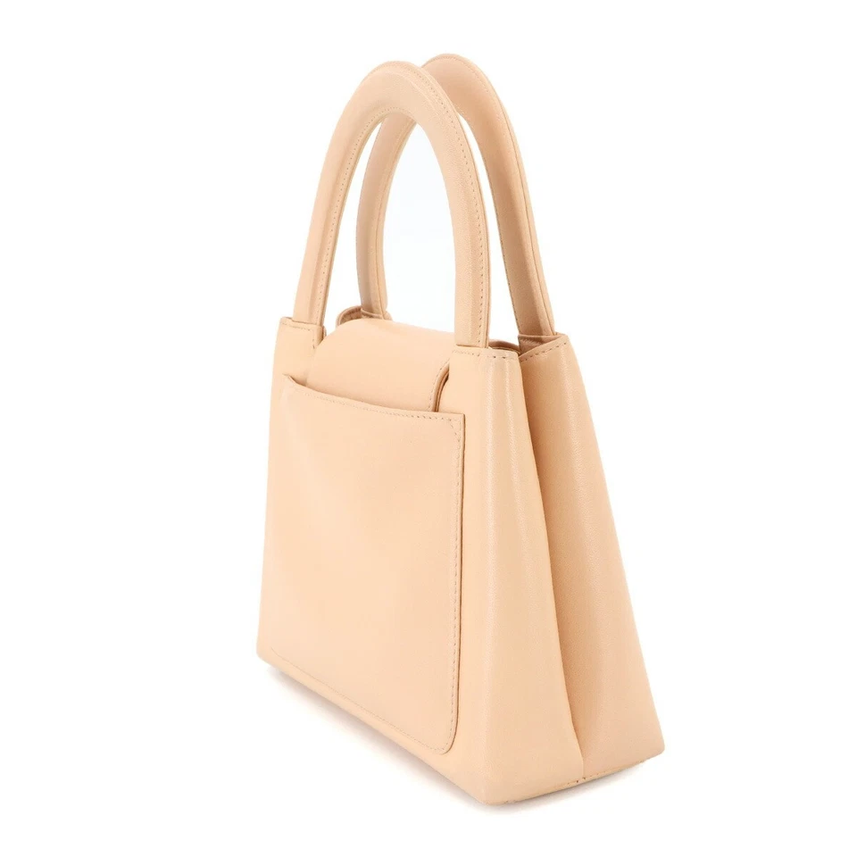 Chanel Vintage Handbag in Beige Leather