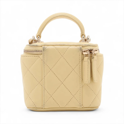 Chanel Matelasse Lambskin Chain Shoulder Bag Vanity Yellow Gold Metal Fittings 3