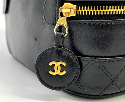 Chanel Matelassé Vanity Bag in Black Leather (Vintage)
