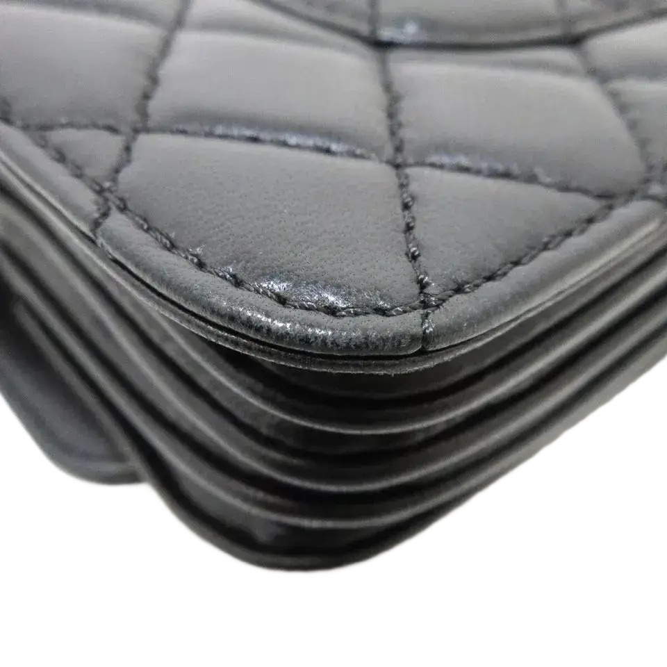 CHANEL Matelasse Shoulder Bag