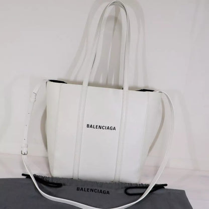 Balenciaga Everyday Tote