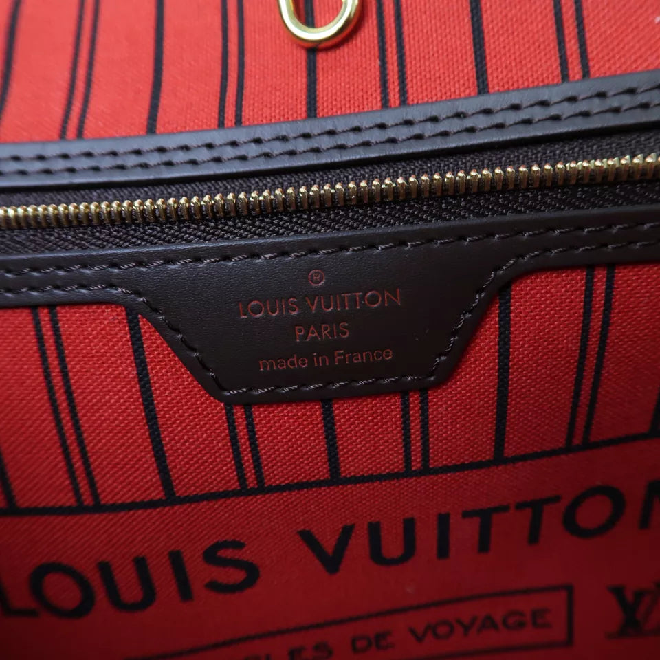 LOUIS VUITTON Neverfull GM Tote Bag