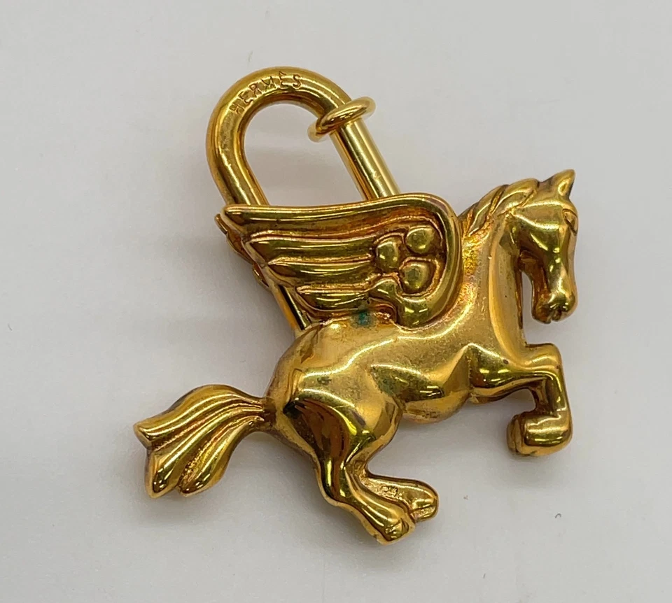 Hermès 1993 Limited Edition Pegasus Cadena in Gold-Plated Metal